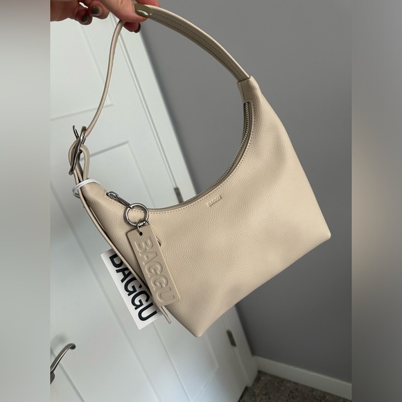 Baggu Cream Shoulder Bag NWT - Picture 2 of 5